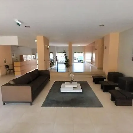 Apartment Rocha Tower 15c *