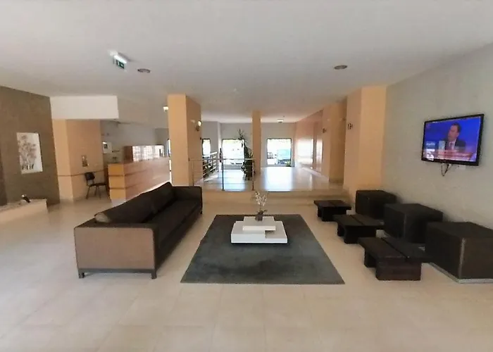 Apartment Rocha Tower 15c *